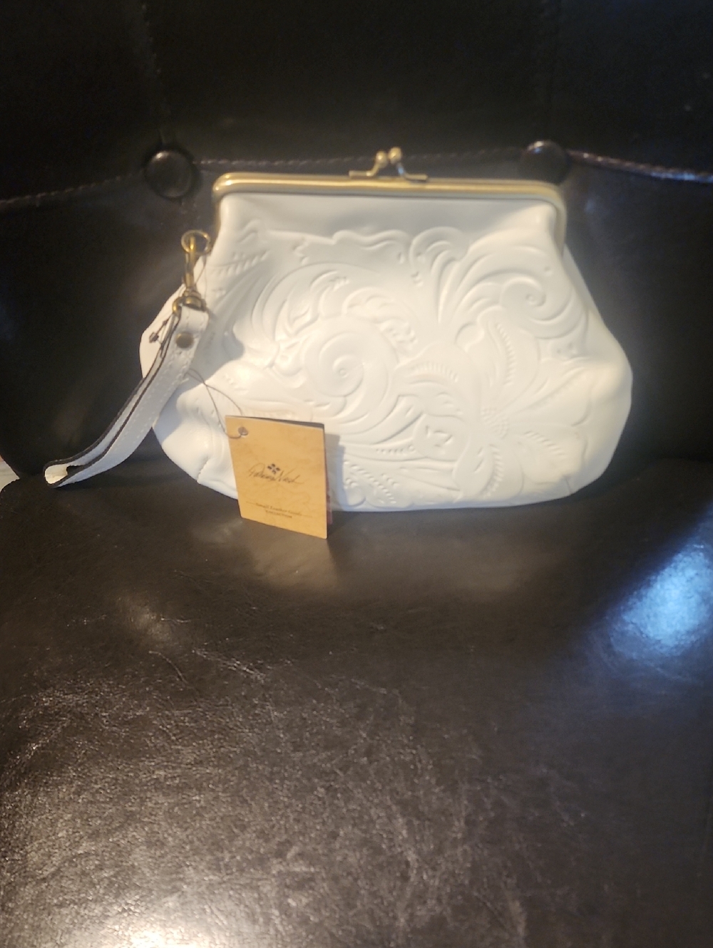Patricia Nash White Embossed Floral Kiss-Lock Wristlet Clutch